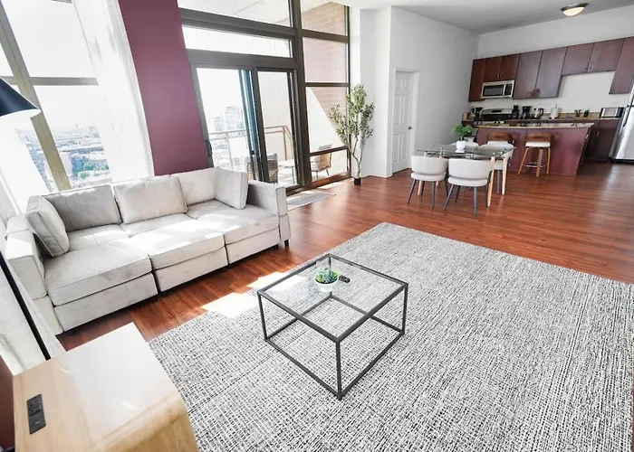 29th Floor 2br With Balcony And Gym Apartamento