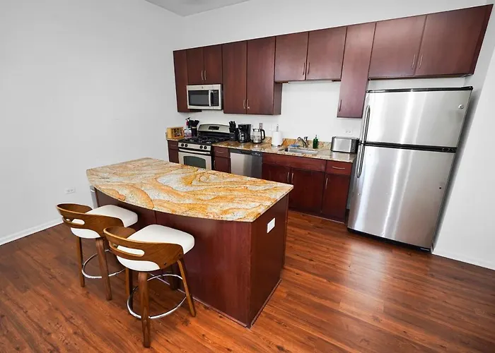 29th Floor 2br With Balcony And Gym Apartamento *